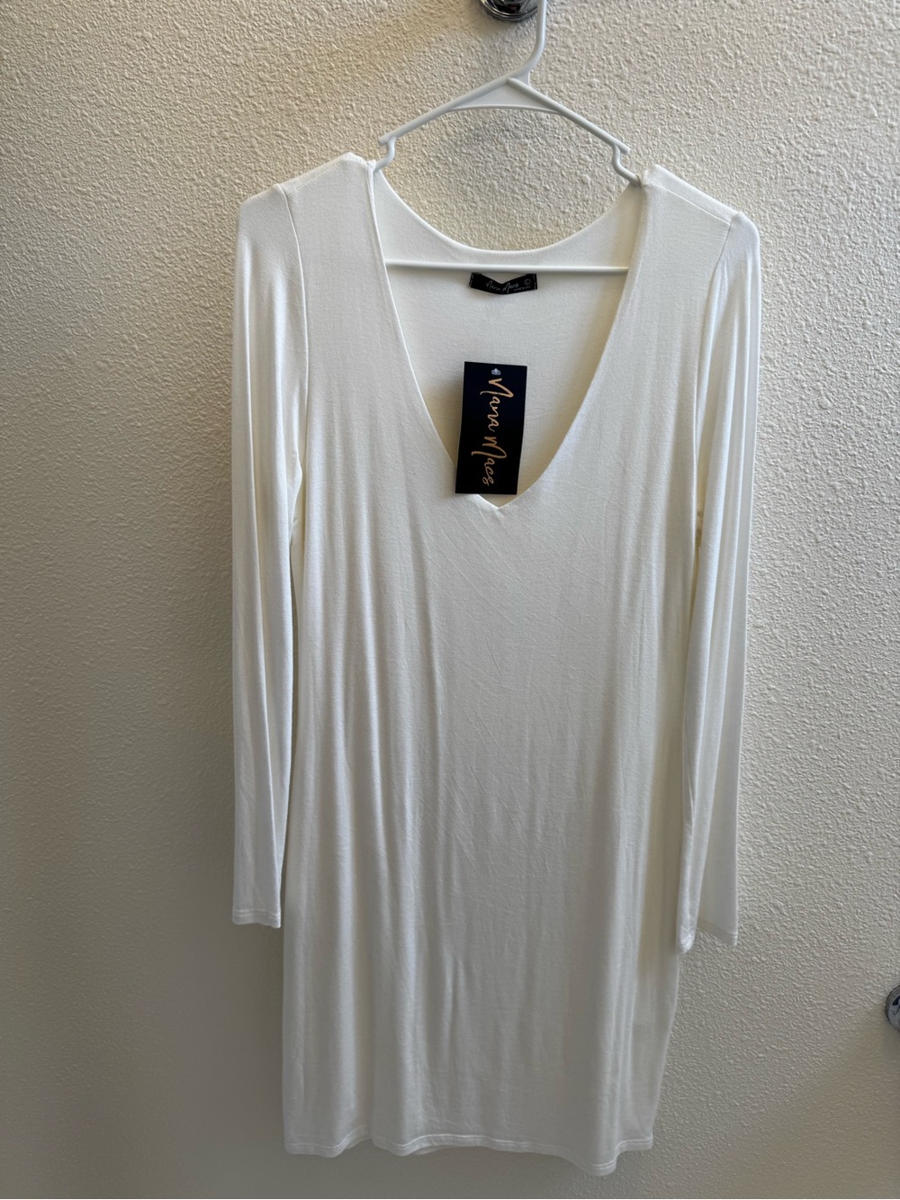 NanaMacs White Long Sleeve V-Neck Dress